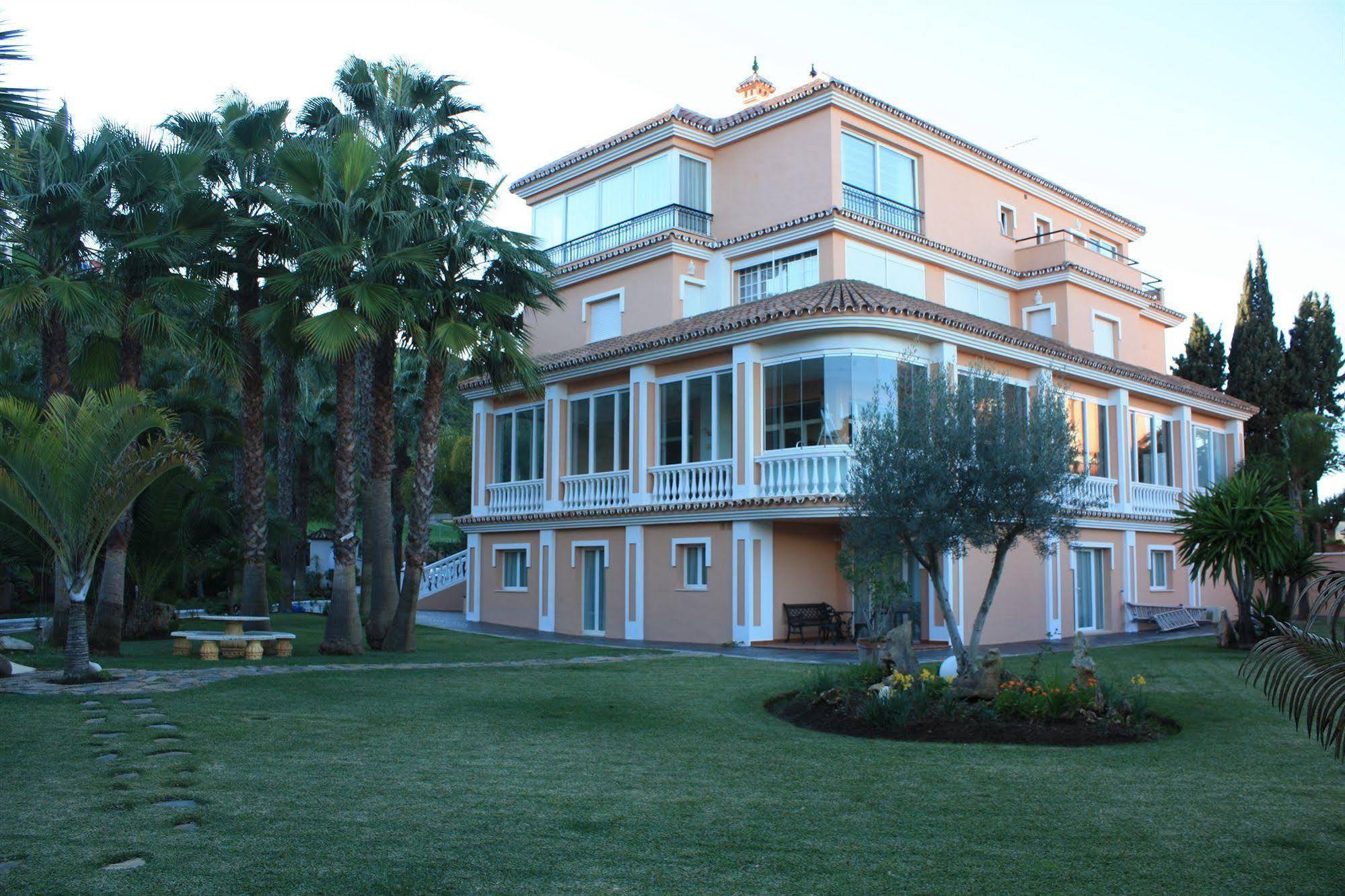 Hotel Boutique Villa Erina By Bossh Hotels - Adults Recommended Manilva Eksteriør bilde