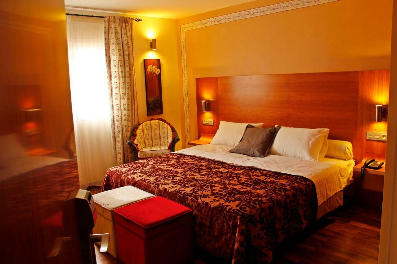 Hotel Boutique Villa Erina By Bossh Hotels - Adults Recommended Manilva Eksteriør bilde